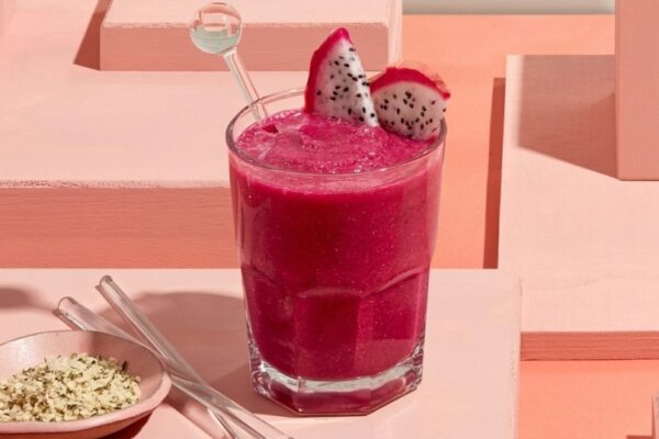 Strawberry Dragonfruit Smoothie Recipe