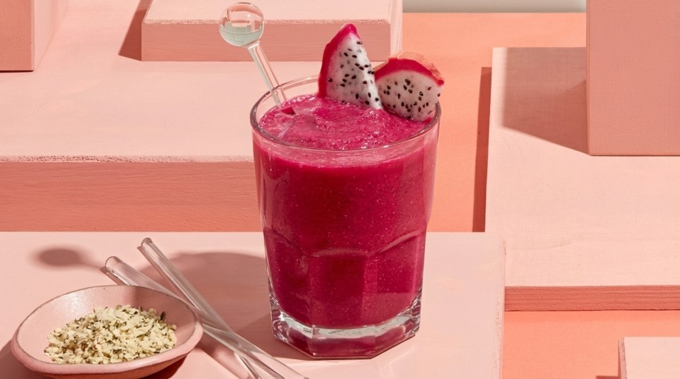 Strawberry Dragonfruit Smoothie Recipe